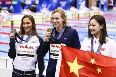 Mazzeltje voor Steenbergen, tegenvaller voor wonderkind Popovici, twintigste titel Ledecky