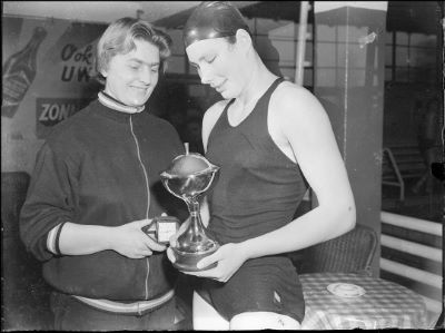 Topzwemster Ada den Haan (1955-1960) overleden